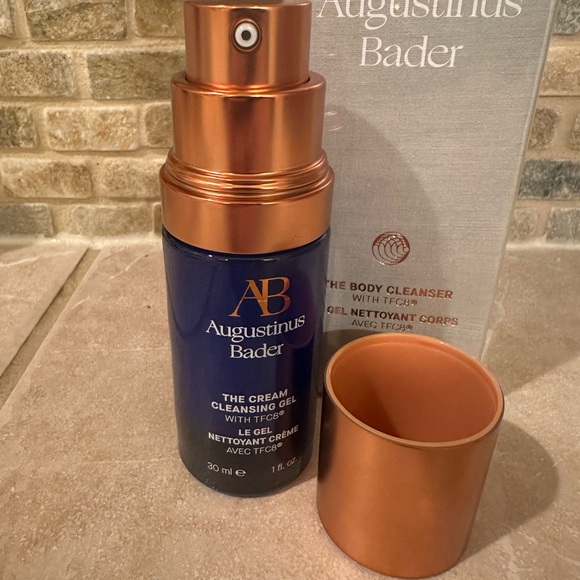 Augustinus Bader Cleanser Duo - Picture 3 of 3